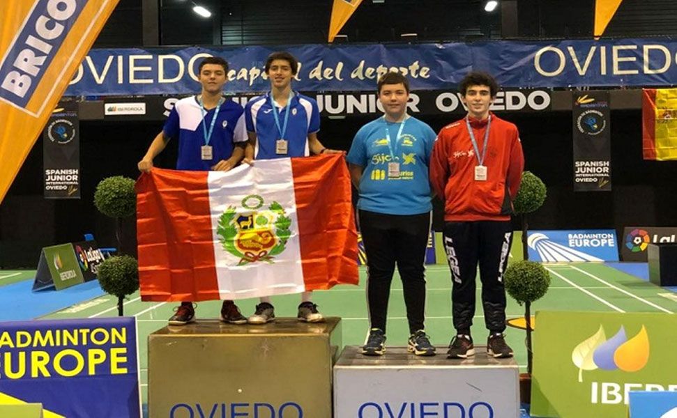 Perú logra cinco medallas en torneo internacional de bádminton en España