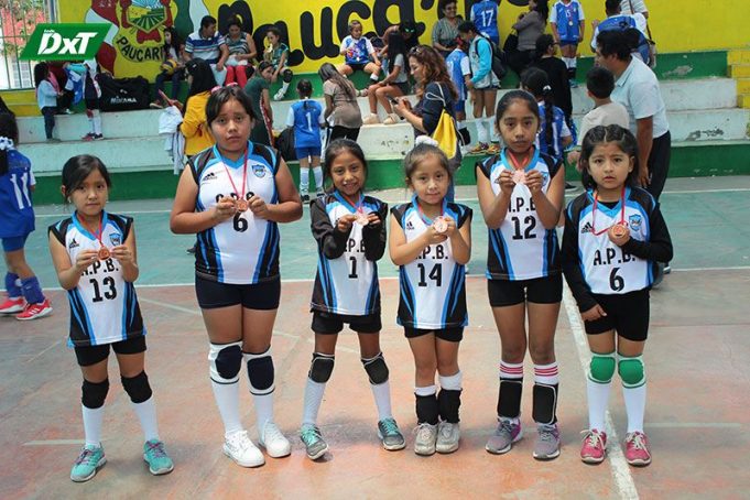 Chiquitinas de Porvenir Boys cogieron la presea de bronce.