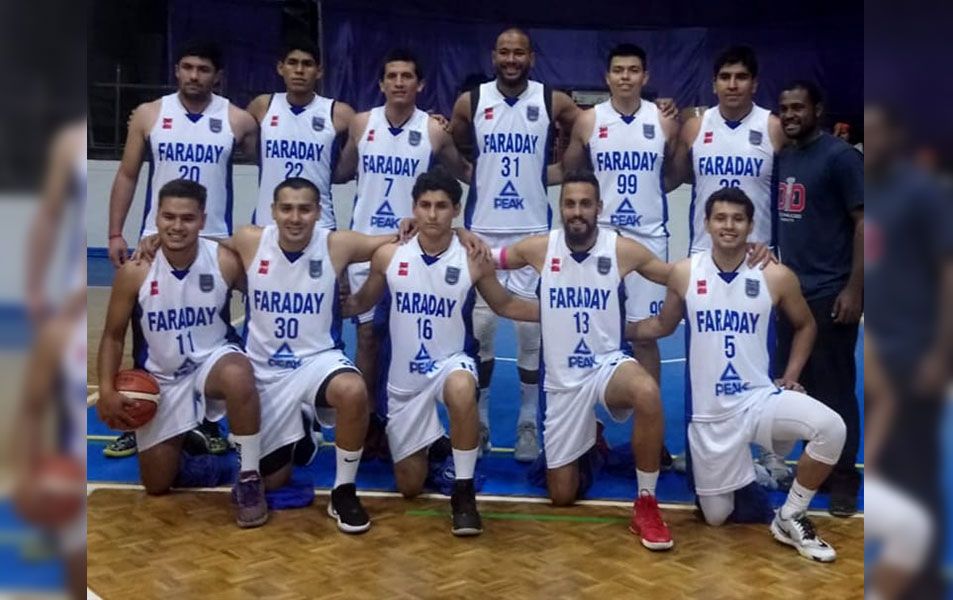 Plantel de Faraday que fue a Chile con actitud y mucha garra.