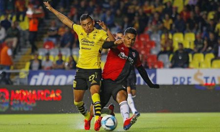 Anderson Santamaría integra en el once ideal de la fecha 5 de la Liga MX
