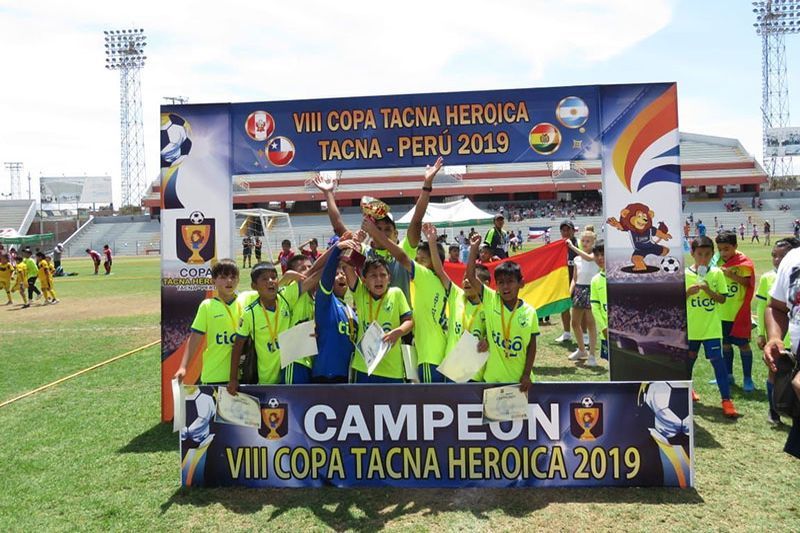 Tacna: Menores alzan la Copa Tacna Heroica en el estadio Jorge Basadre