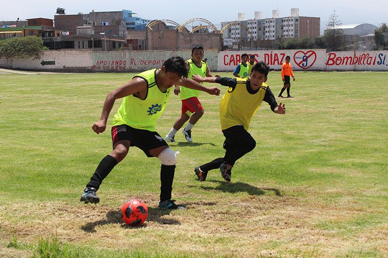 [FOTOS] Cerro Colorado calienta motores para torneo de Primera División