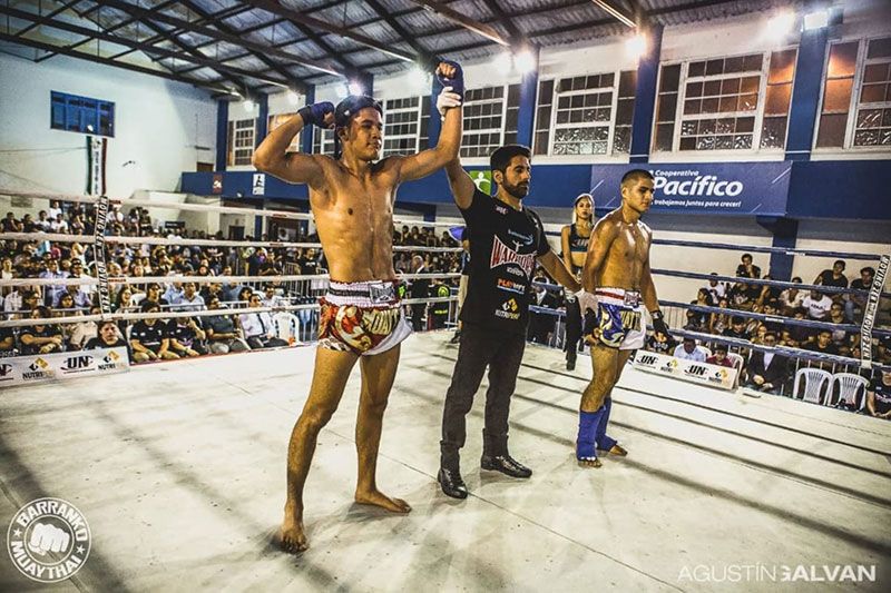 Piero Pineda de 16 años representará al Perú en mundial de Muay Thai
