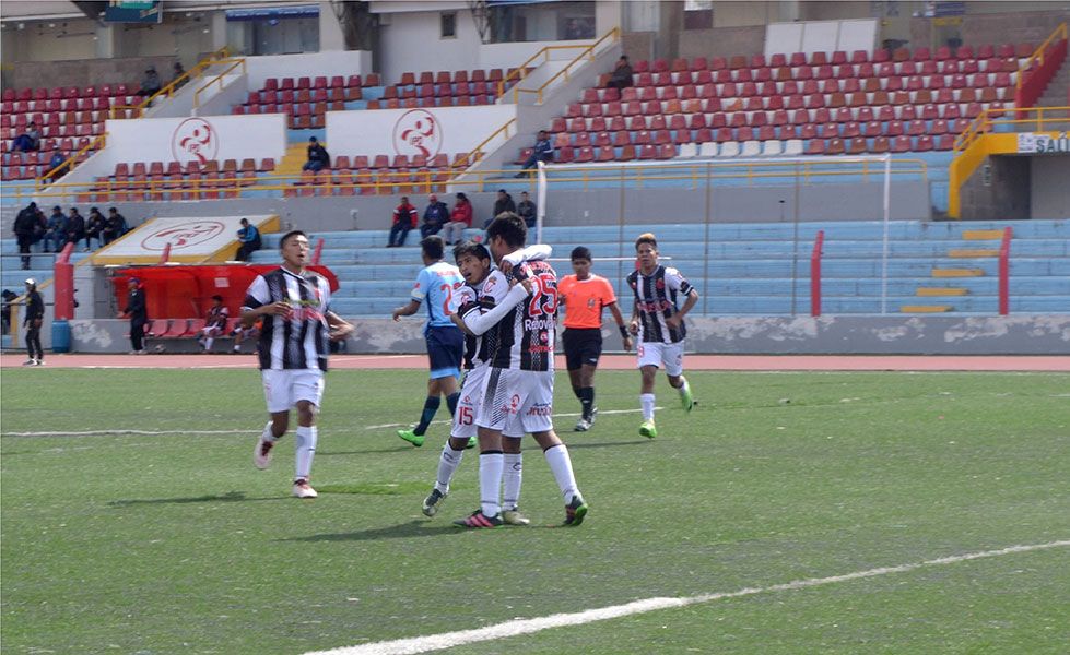 Carlos Varea apabulló 6 a 3 al Estudiantes Puno.