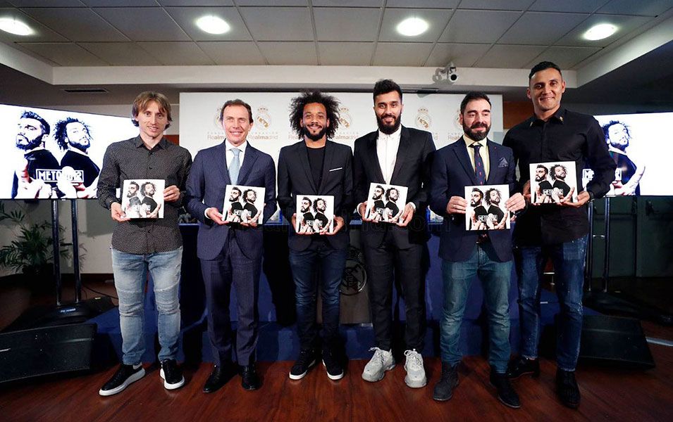 Jugador del Real Madrid presenta su libro 'Método 12'
