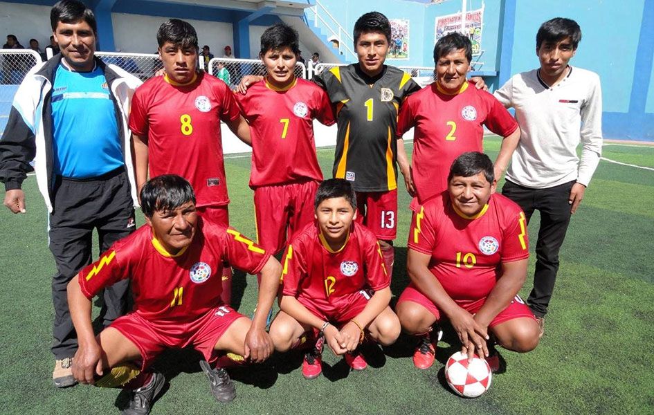 Familia Mamani Zamata es uno de los animadores del campeonato 2019.