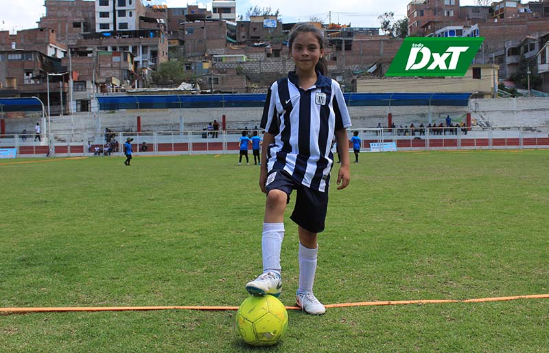 Guerrera de 9 años destaca en la escuela Alianza Lima