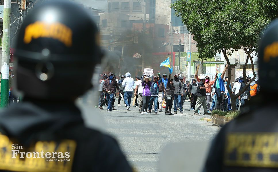 Vecinos defendieron con todo el estadio 'José Luis Carpio Rivera'