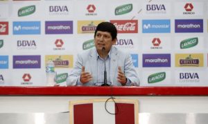 Agustín Lozano convocaría a varios gremios para la asamblea general del fútbol peruano
