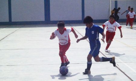 Fe y Alegría goleó ayer a Juan Velasco Alvarado.