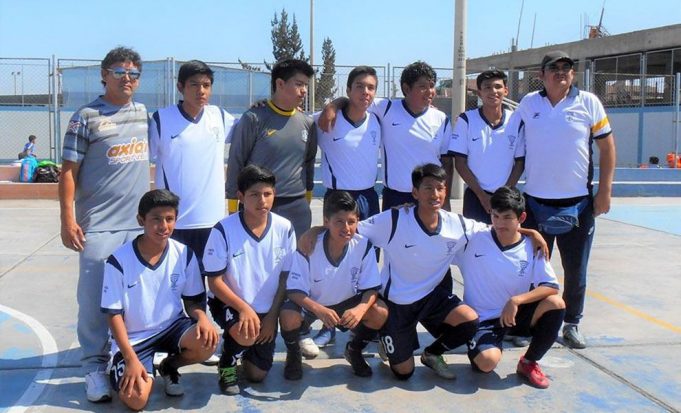 Champagnat jugará hoy uno de los partidos de octavos de final. 