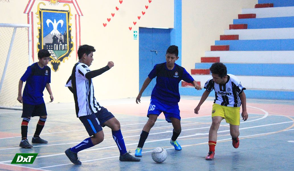 Se jugó la segunda fecha del futsal varones de los Juegos Escolares en Miraflores