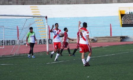 Ugarte goleó 4 a 0 al Estudiantes Boca Juniors de Platería.