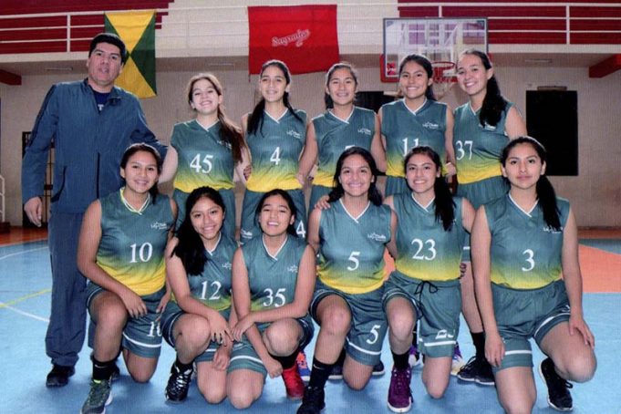 De La Salle se quedó con la medalla de plata en damas.