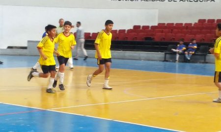 Futsal en la Copa Ccorito: Neptalí Valderrama venció 4-2 al 7 de Agosto