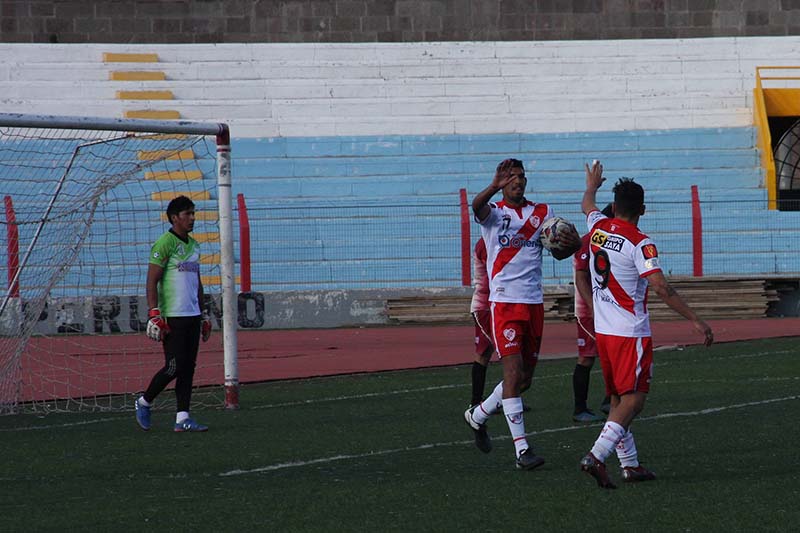 Ugartinos hoy chocan con el Universitario