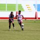 LUCHADO. Dos lideran el torneo Clausura de fútbol femenino