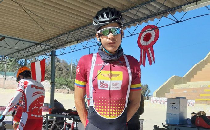 Alonso Gamero: Arequipeño de cepa. Intentará subir al podio en ciclismo de ruta y pista.