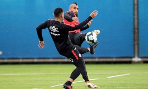 Arturo Vidal: "Será un partido diferente ante Perú"
