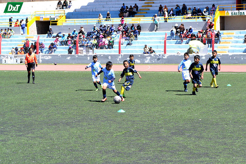 CRECIENDO CON EL FÚTBOL. Salió el primer campeón del Apertura y los finalistas