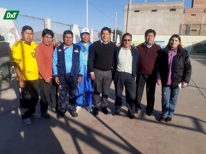 Comisión organizadora y padrinos de primer torneo interno.