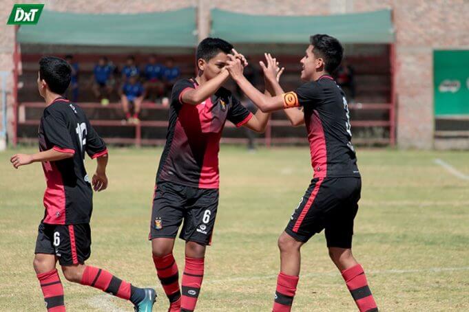 La sub-17 de Melgar goleó 7-0 a Apocalipsis.