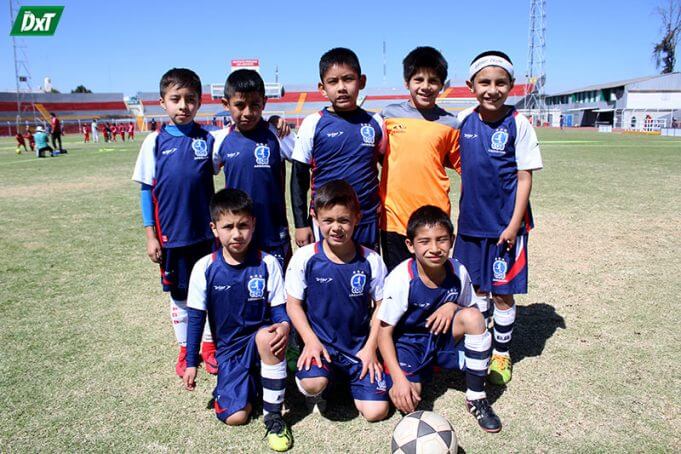 Esther Grande de Bentín categoría sub-10.