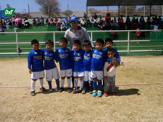 Niños con mucho talento de Cefuut Israel.