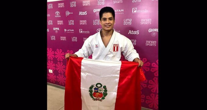 Mariano Wong, bronce en kata individual.