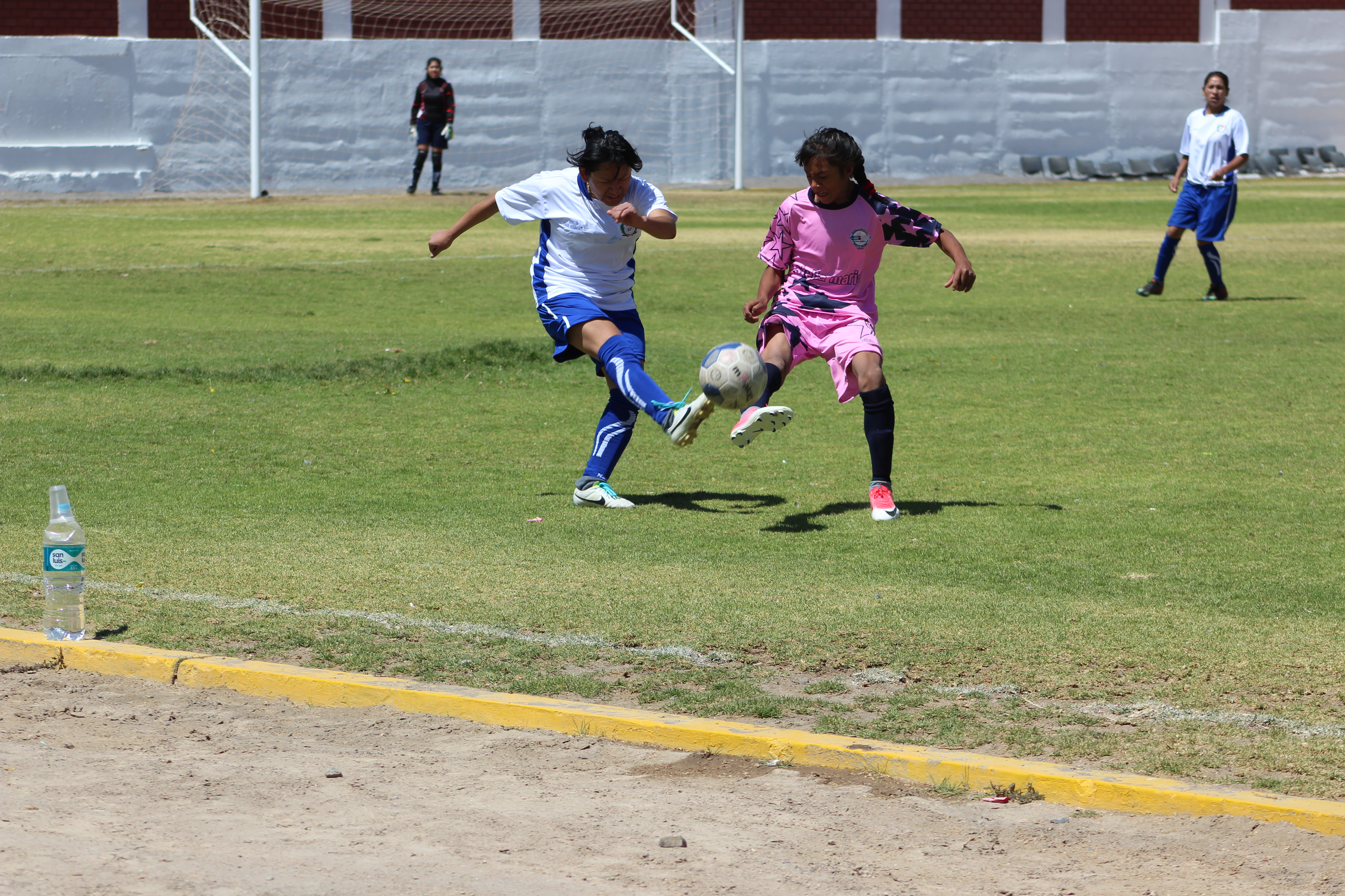 Inicia etapa provincial de fútbol femenino