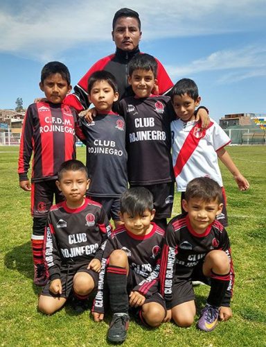 El C.F.M. Rojinegro presente en la categoría sub-6.