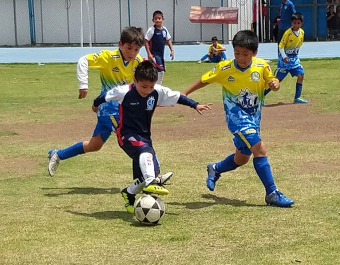 En la mayor parte de categorías se definieron a los equipos clasificados.