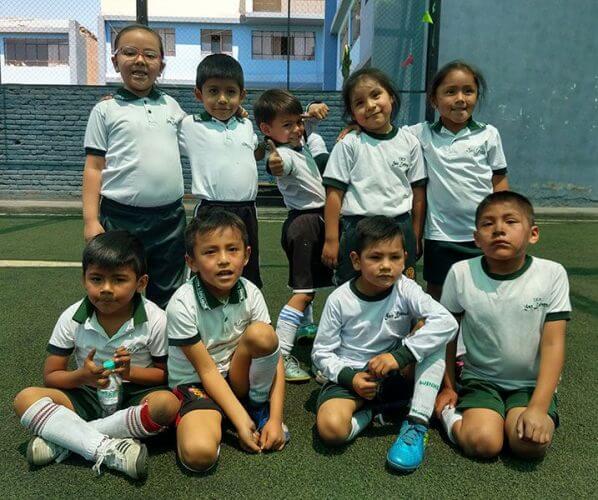 Los pequeños del colegio San Lorenzo.