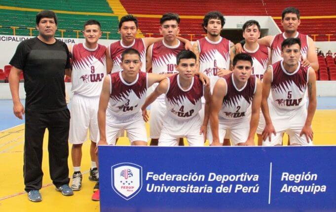 Universidad Alas Peruanas canasteó a su rival.