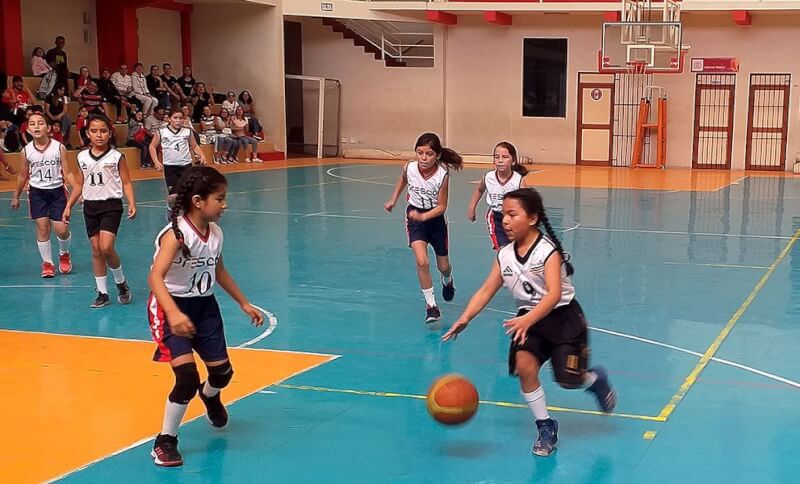 Arrancó el básquet damas infantil A