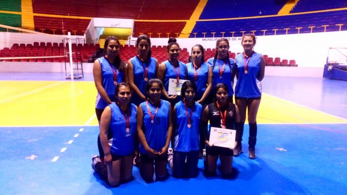 Arequipa se conformó con la medallade bronce.