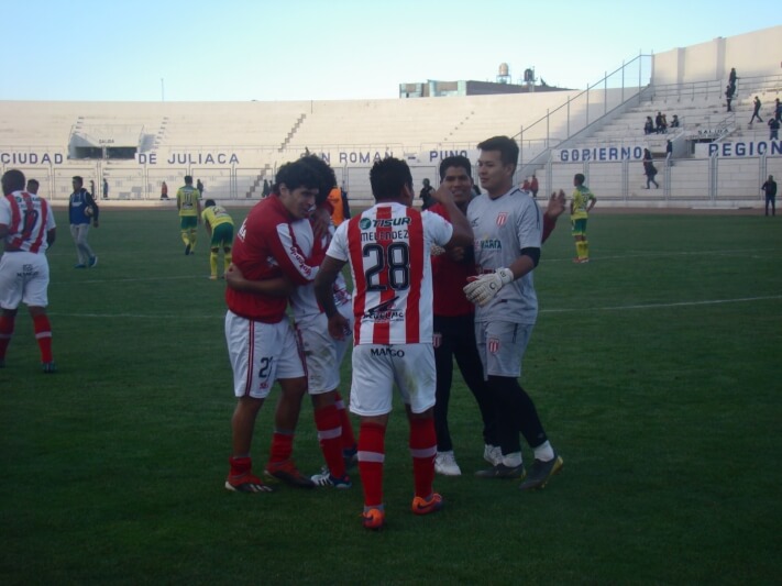 Nacional cayó en Juliaca pero igual clasificó a octavos de final de la Copa Perú en su etapa nacional.