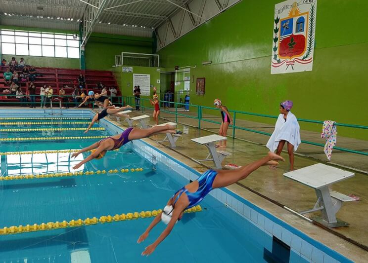 La Copa Amigos por la Natación reunió a más de 400 deportistas