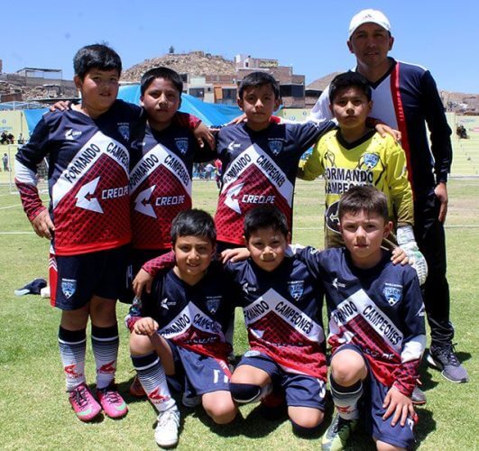 Escuela de Fútbol Cracks categoría sub-8.