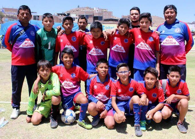 Real Atlético de Hunter categoría sub-12 la luchó.