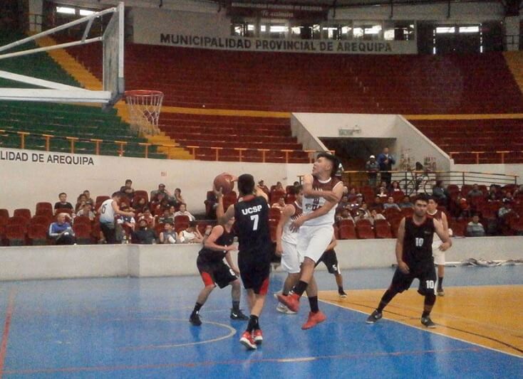 Universidad Católica San Pablo ganó torneo de básquet de la Liga Universitaria de Arequipa. Derrotó al Alas Peruanas