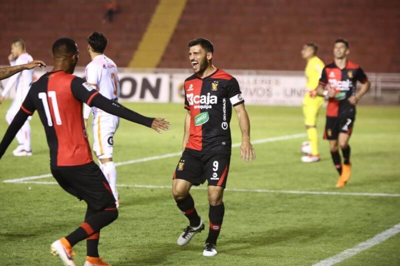 Melgar quiere sacar de la pelea por el Clausura a Sporting Cristal