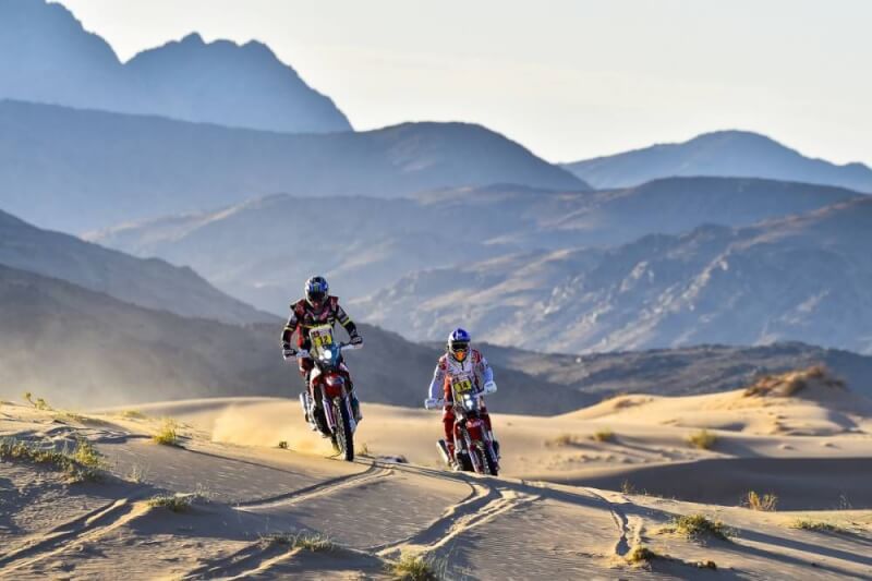 MOTOS. Arequipeño Sebastián Cavallero llegó en el puesto 83 en la competencia del Dakar 2020