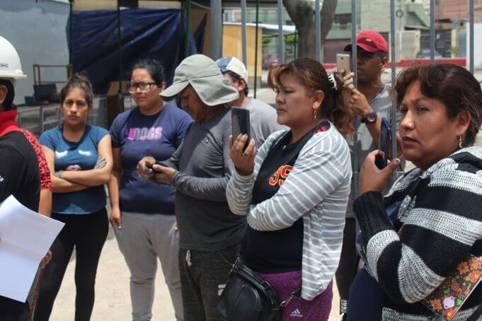 Comerciantes esperan pronta solución para iniciar feria.