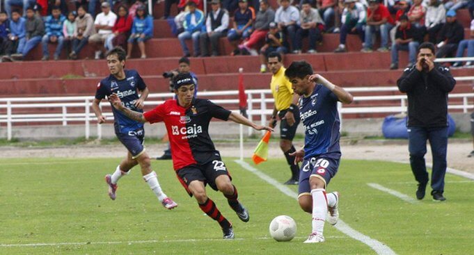 Melgar y Cienciano se vieron las caras por última vez en el 2015.