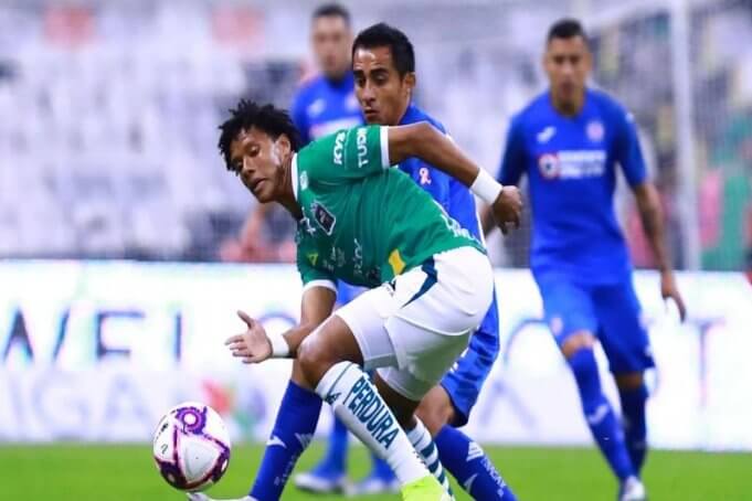 Equipo de Pedro Aquino cayó en manos del Cruz Azul de Yotún.