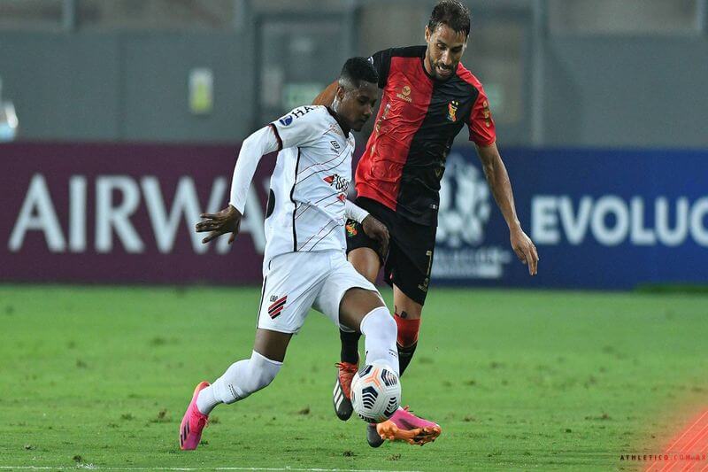 La noche de ayer, Melgar venció 1-0 a Paranaense de Brasil. Ahora son líderes del grupo D en la Copa Sudamericana