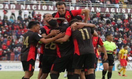 FBC Melgar presentó a su plantel y venció a Deportivo Pereira por 1-0 en amistoso jugado en la Unsa.